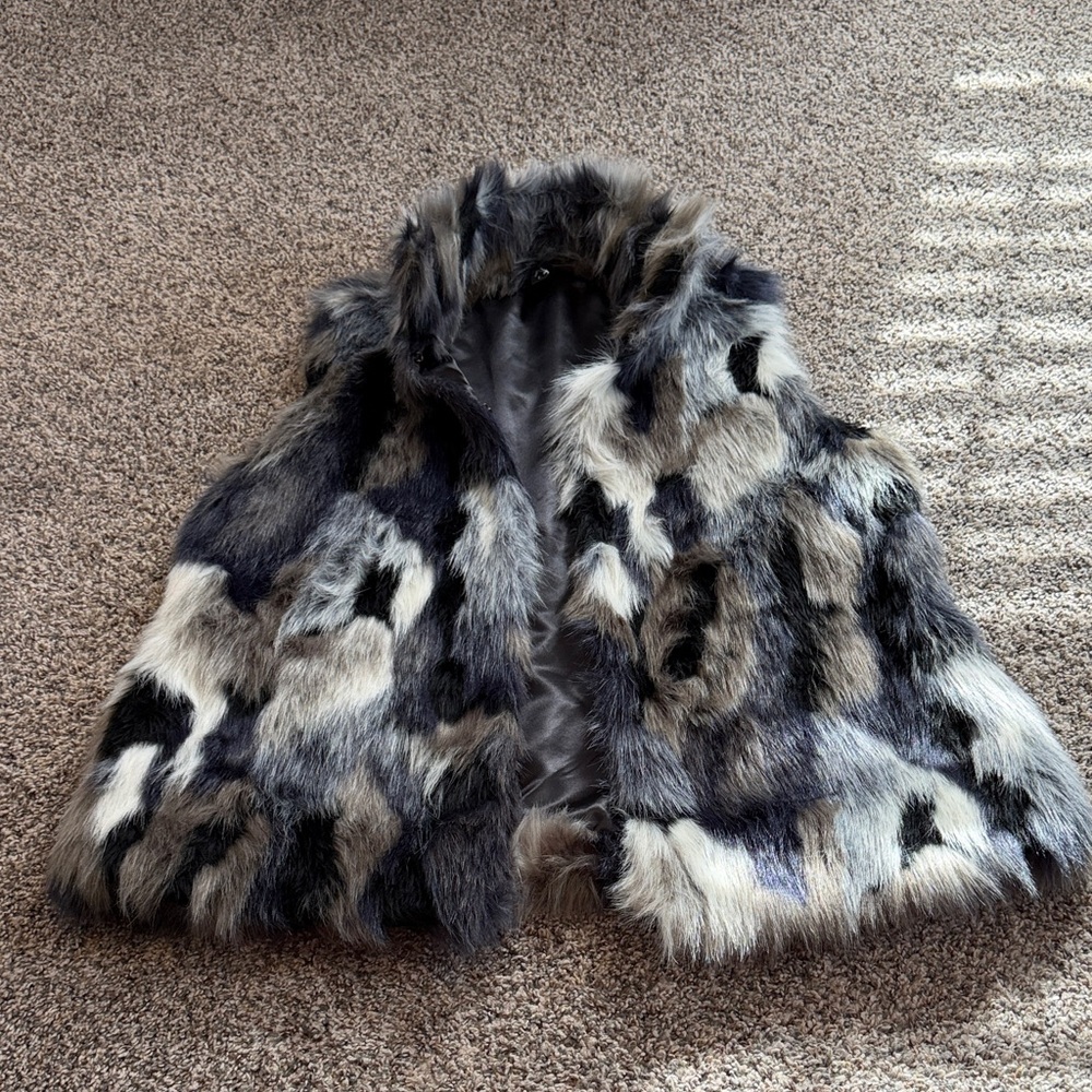 Faux Fur Multicolor Cropped Jacket - Women's